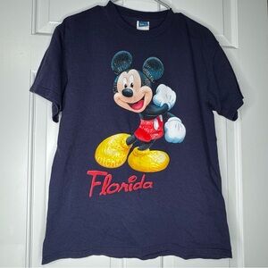 Vintage Walt Disney World Mickey Mouse Florida Graphic T Shirt Size M Textured
